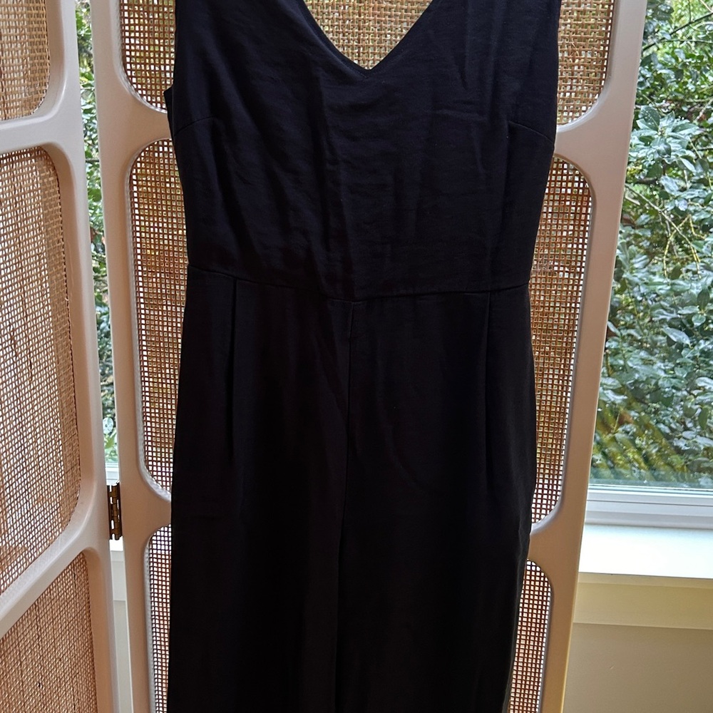 Elegant Navy Sleeveless Jumpsuit